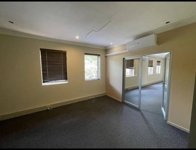 BUSINESS FOR SALE IN DIE HOEWES